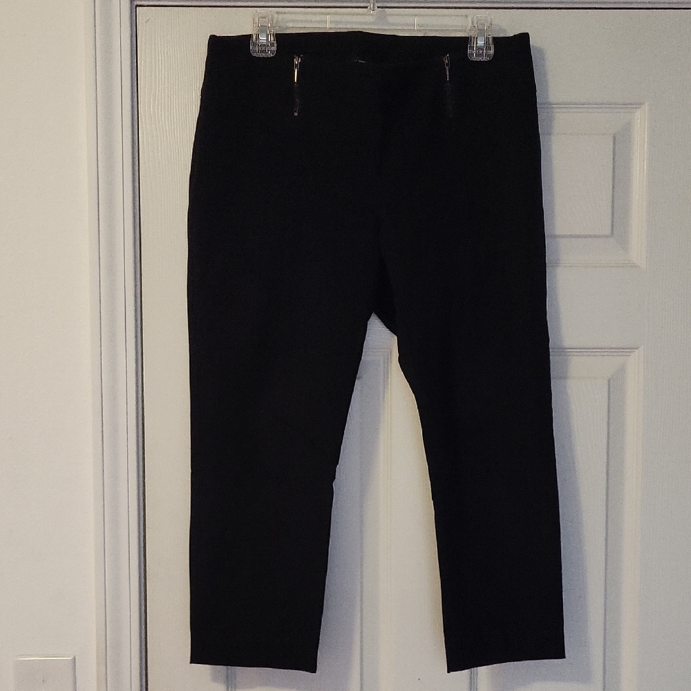 Alfani Black Capris Pants
